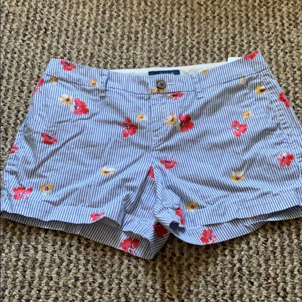 Cute old navy shorts